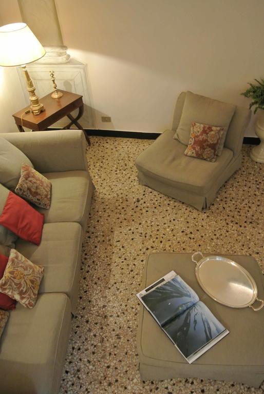 Palazzo Zecchino B&B Genova Eksteriør bilde