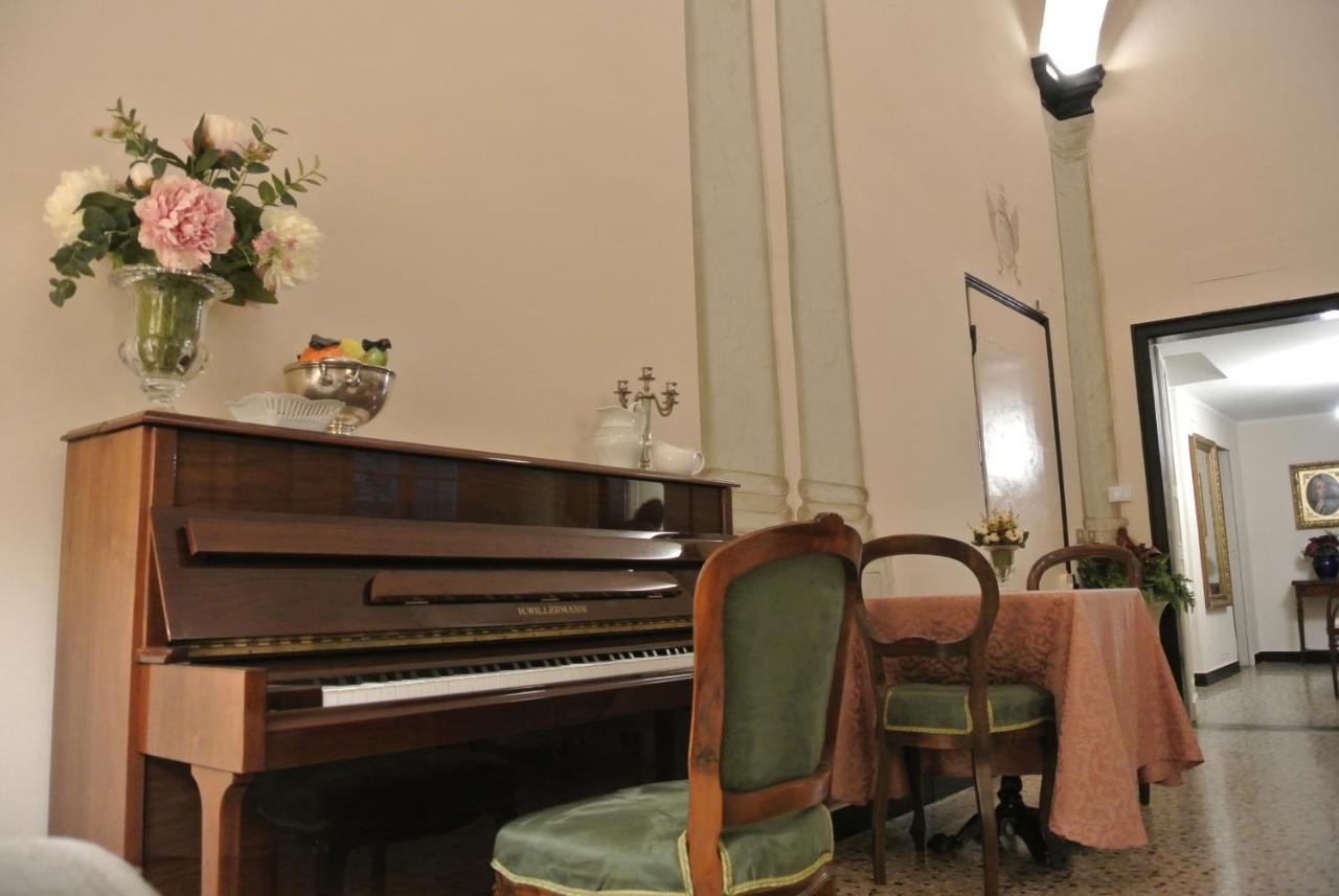 Palazzo Zecchino B&B Genova Eksteriør bilde